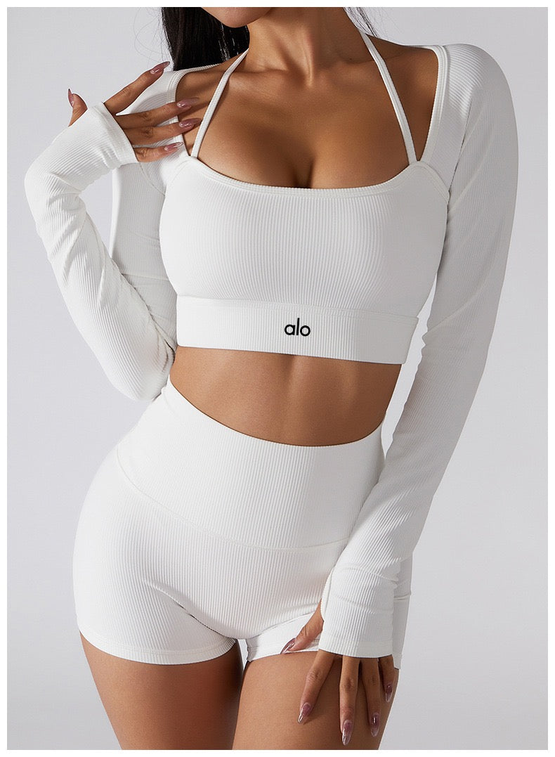 Nahtloses Sport-Set | Figurbetont & Atmungsaktiv | Crop-Top & Shorts