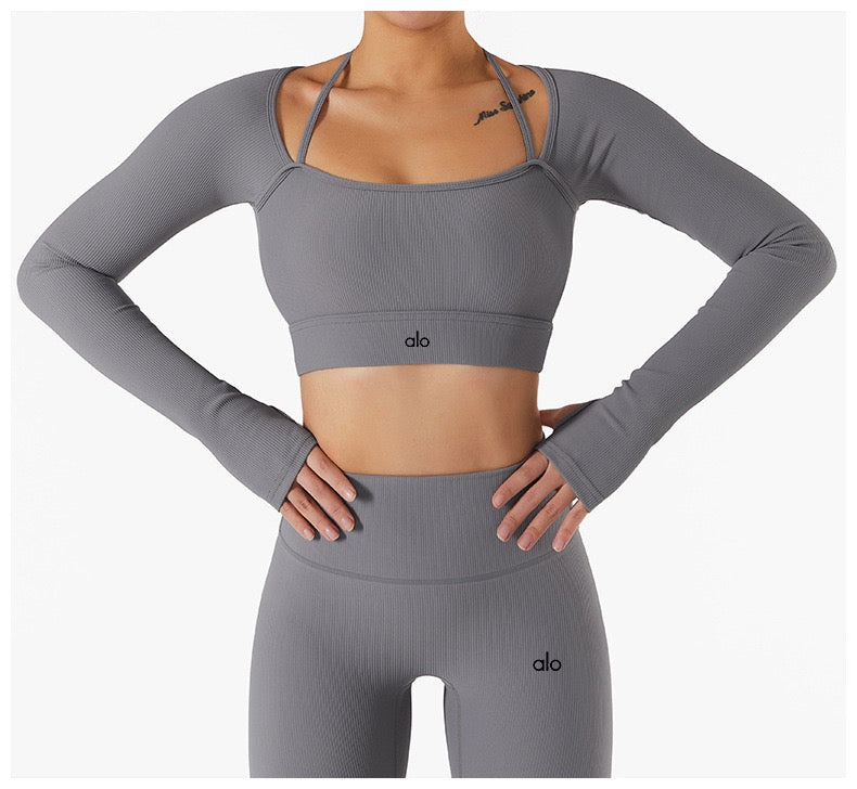 Nahtloses Sport-Set | Figurbetont & Atmungsaktiv | Crop-Top & Shorts